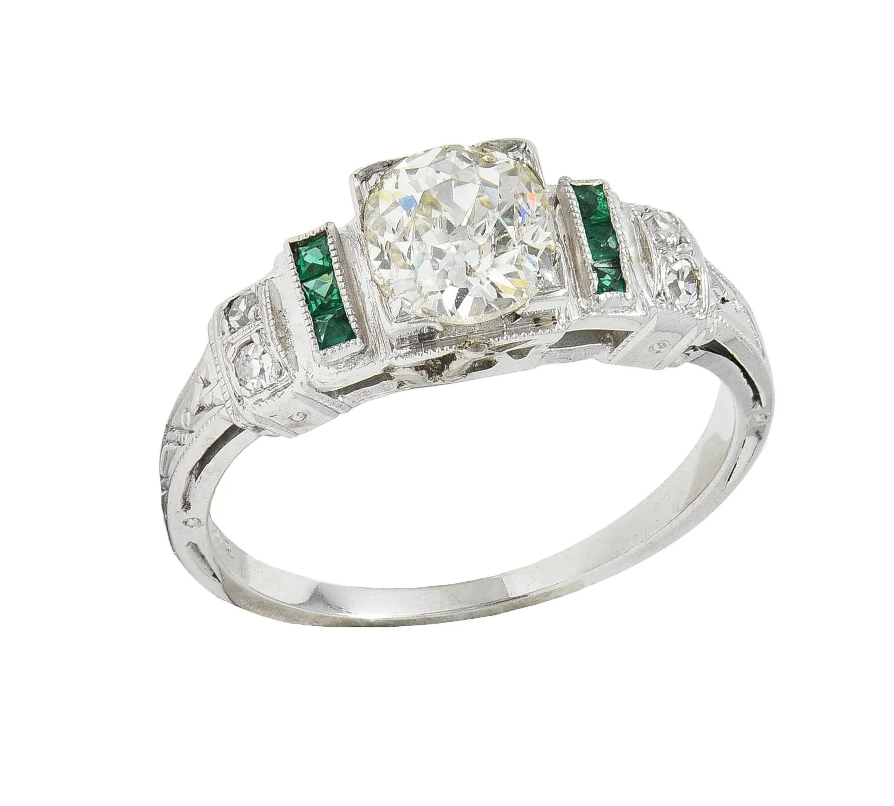 Mid-Century Old European Diamond Emerald 18 Karat White Gold Vintage Stepped Engagement Ring