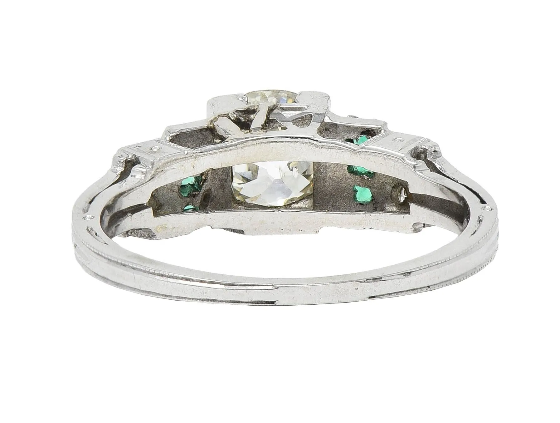 Mid-Century Old European Diamond Emerald 18 Karat White Gold Vintage Stepped Engagement Ring