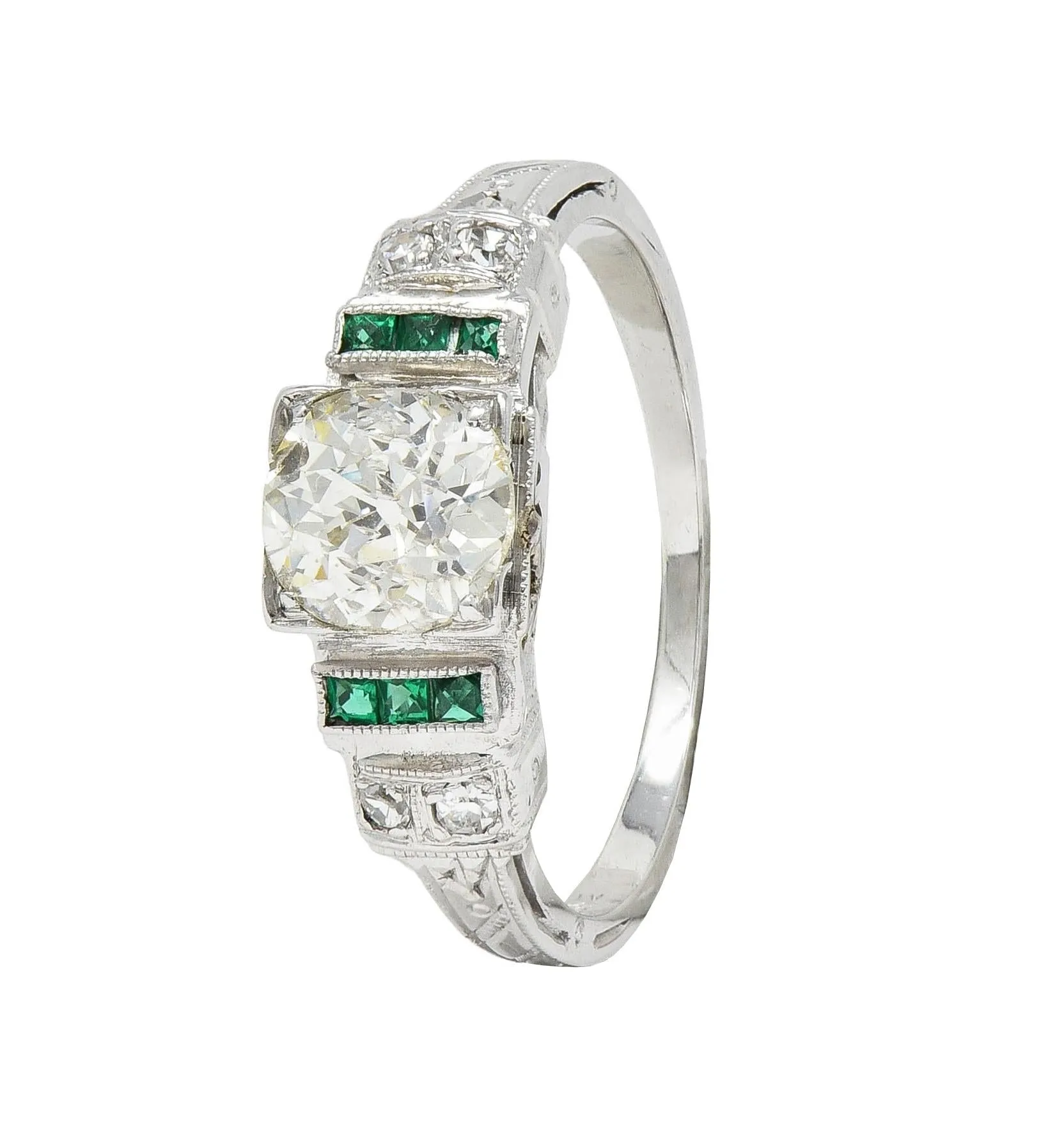 Mid-Century Old European Diamond Emerald 18 Karat White Gold Vintage Stepped Engagement Ring