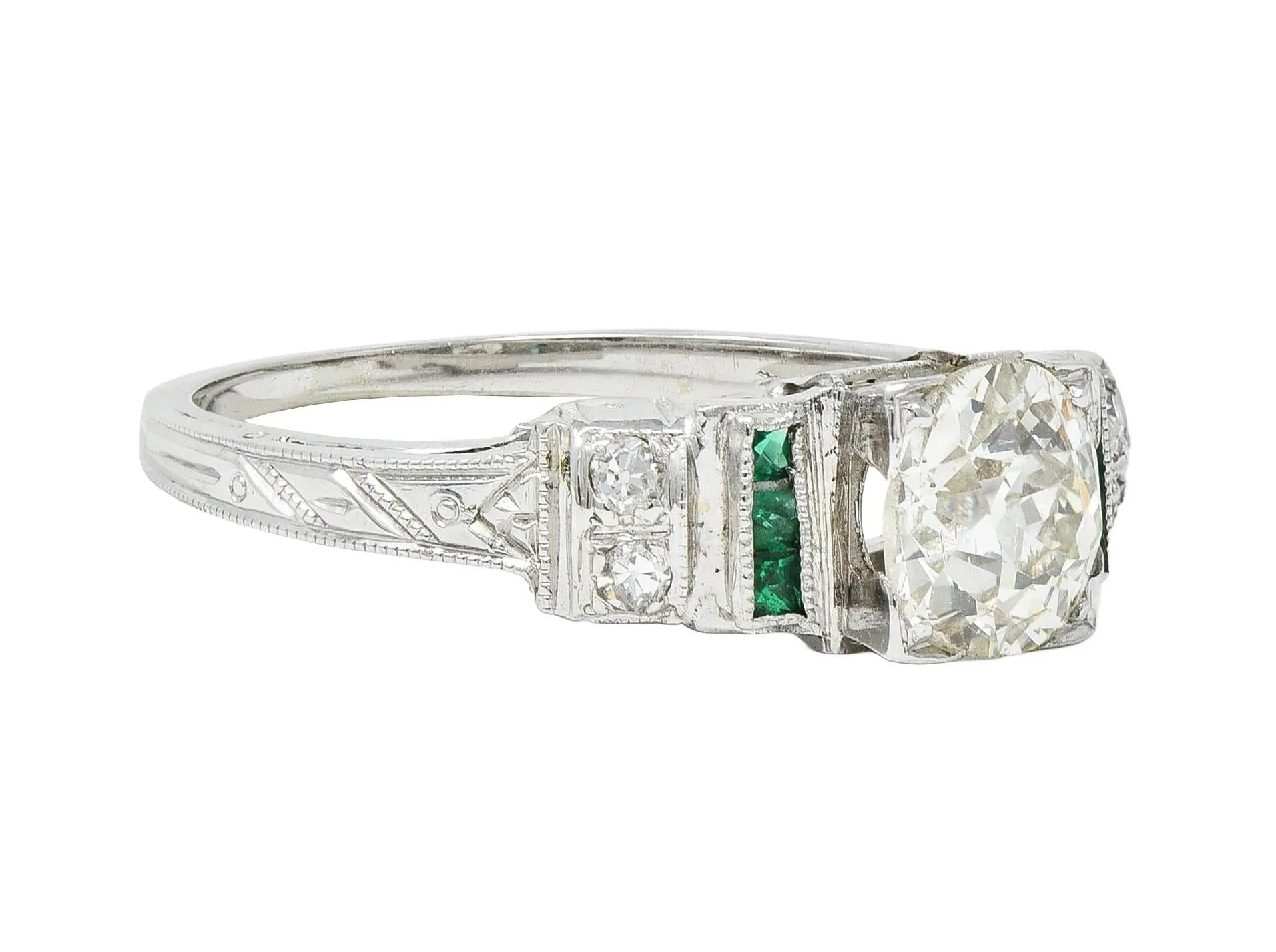 Mid-Century Old European Diamond Emerald 18 Karat White Gold Vintage Stepped Engagement Ring