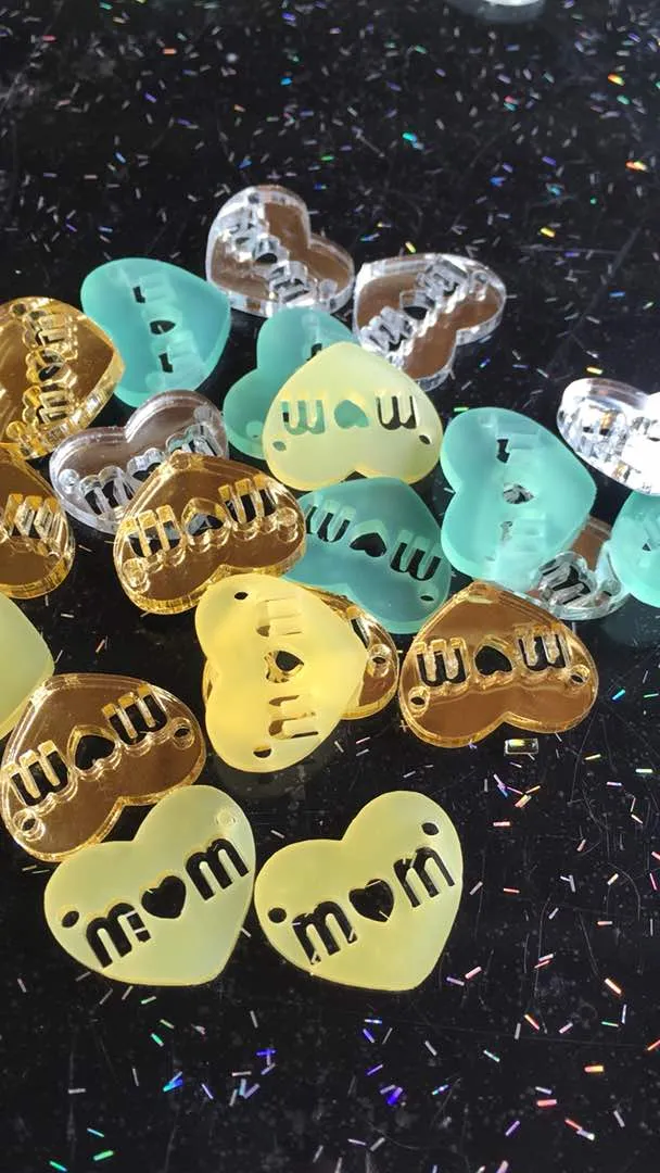 Mom Hearts Links / 10 Connectors, 20mm