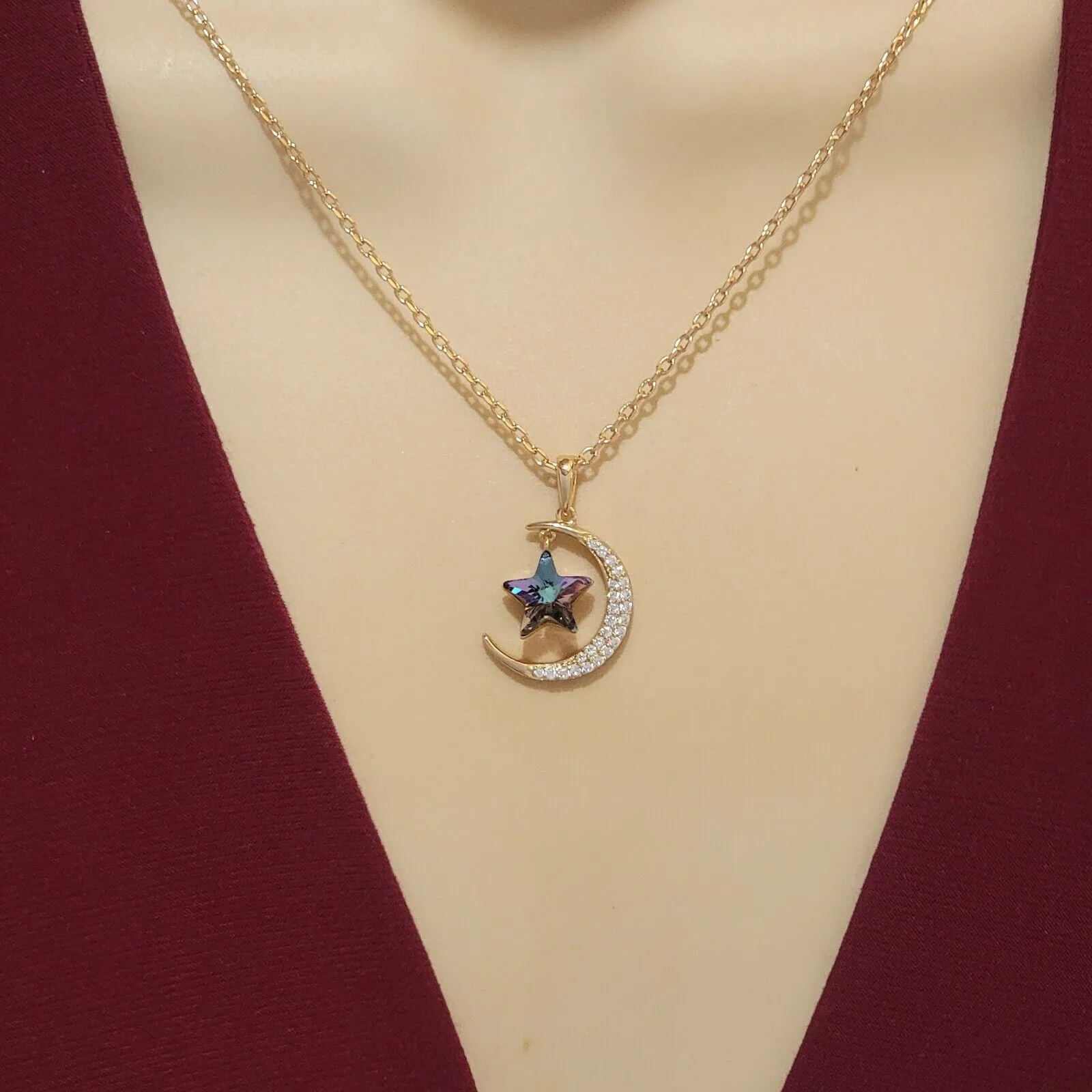 Necklaces - 18K Gold Plated. Crescent Moon & Movable Shiny Crystal Star Pendant & Chain.