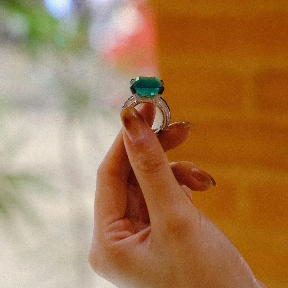 Original Amorita boutique  Full drill design square fashion ring