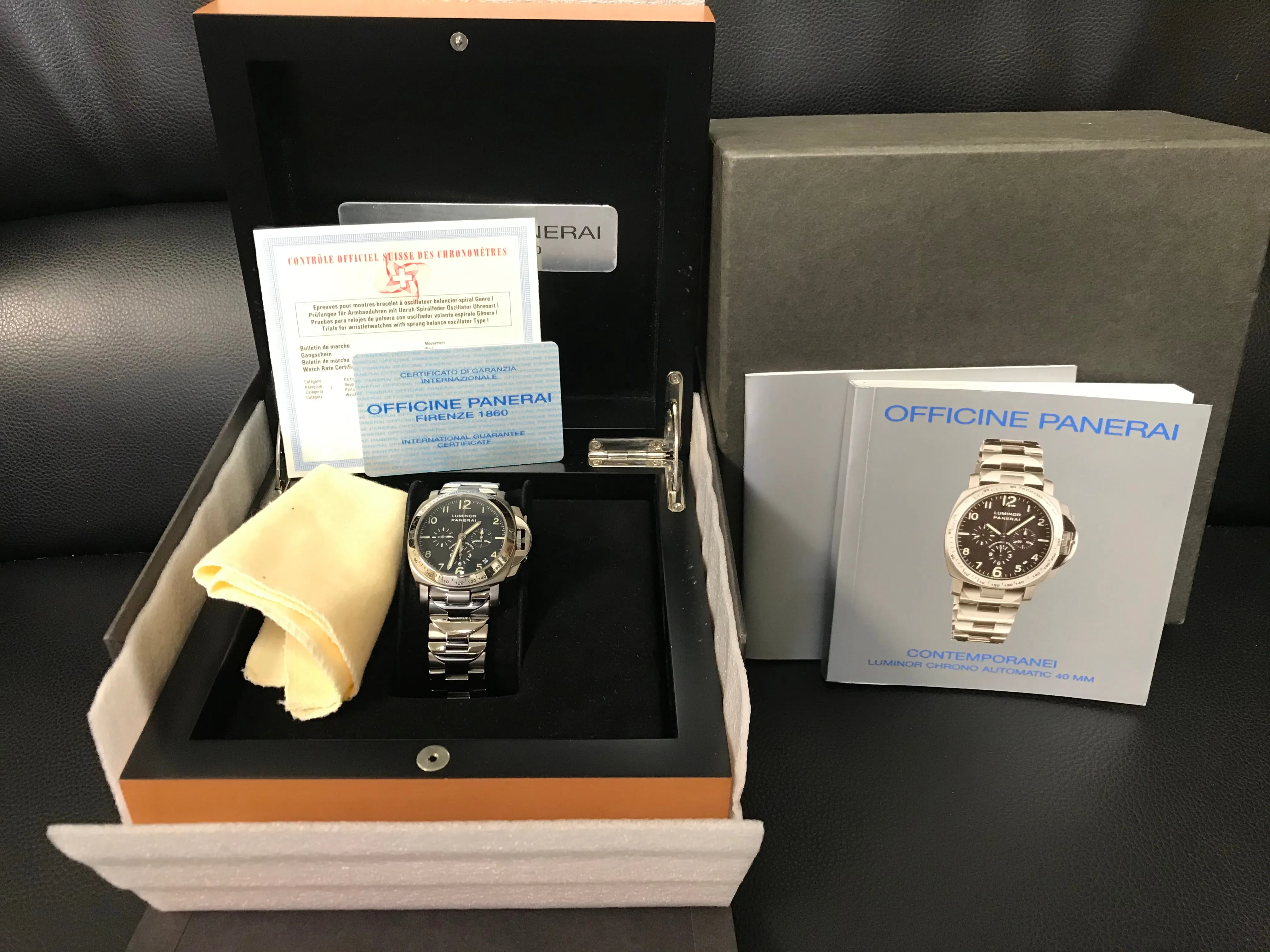 Panerai Luminor Chronograph PAM00072 Black Dial Automatic Men's Watch