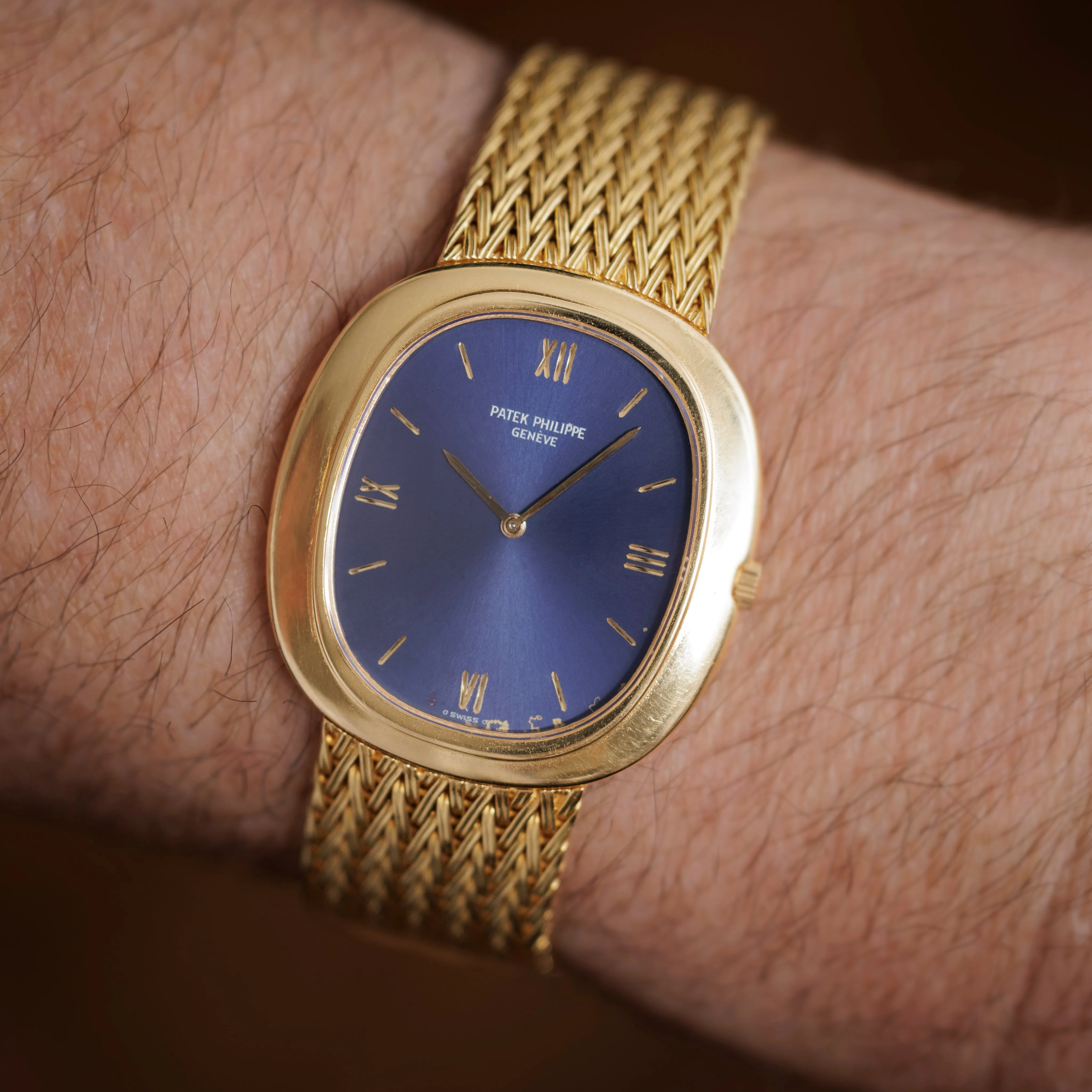 PATEK PHILIPPE 18 KARAT MODEL 3589