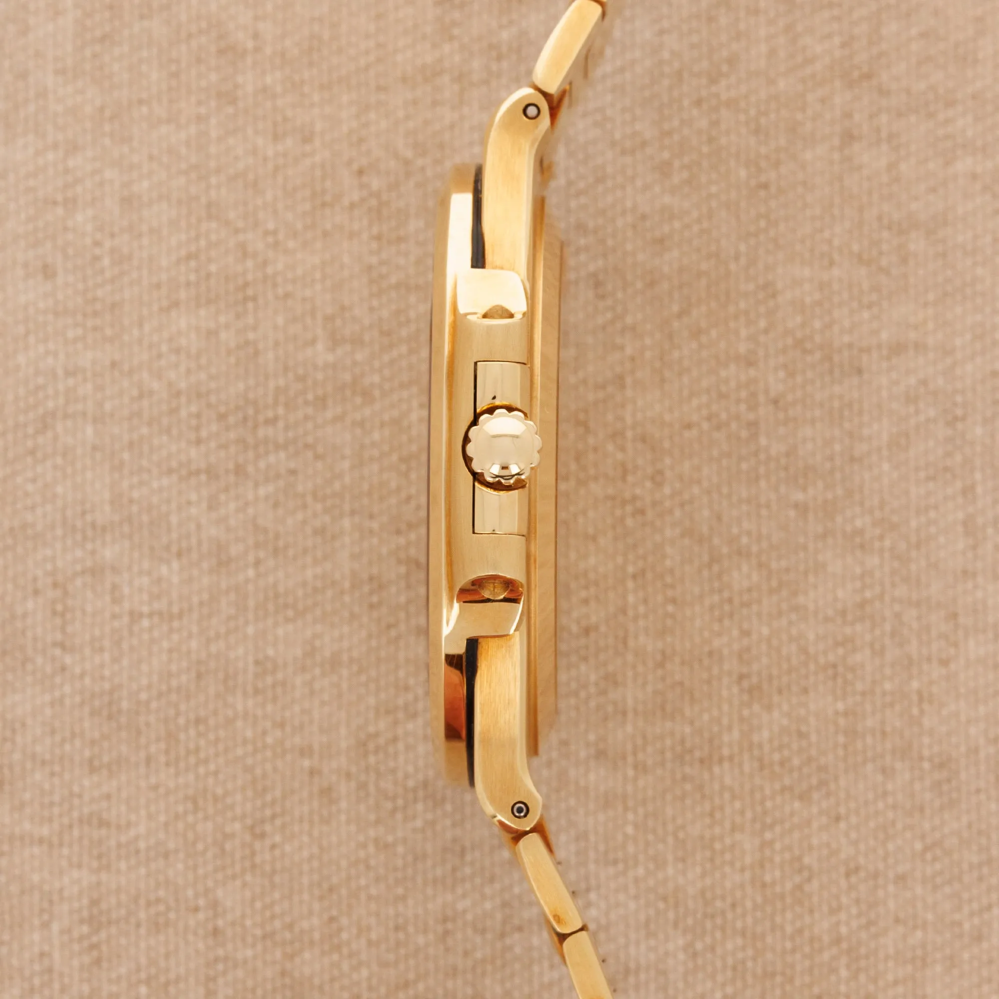 Patek Philippe Yellow Gold Nautilus Jumbo Watch Ref. 3700 in New Old Stock Condition