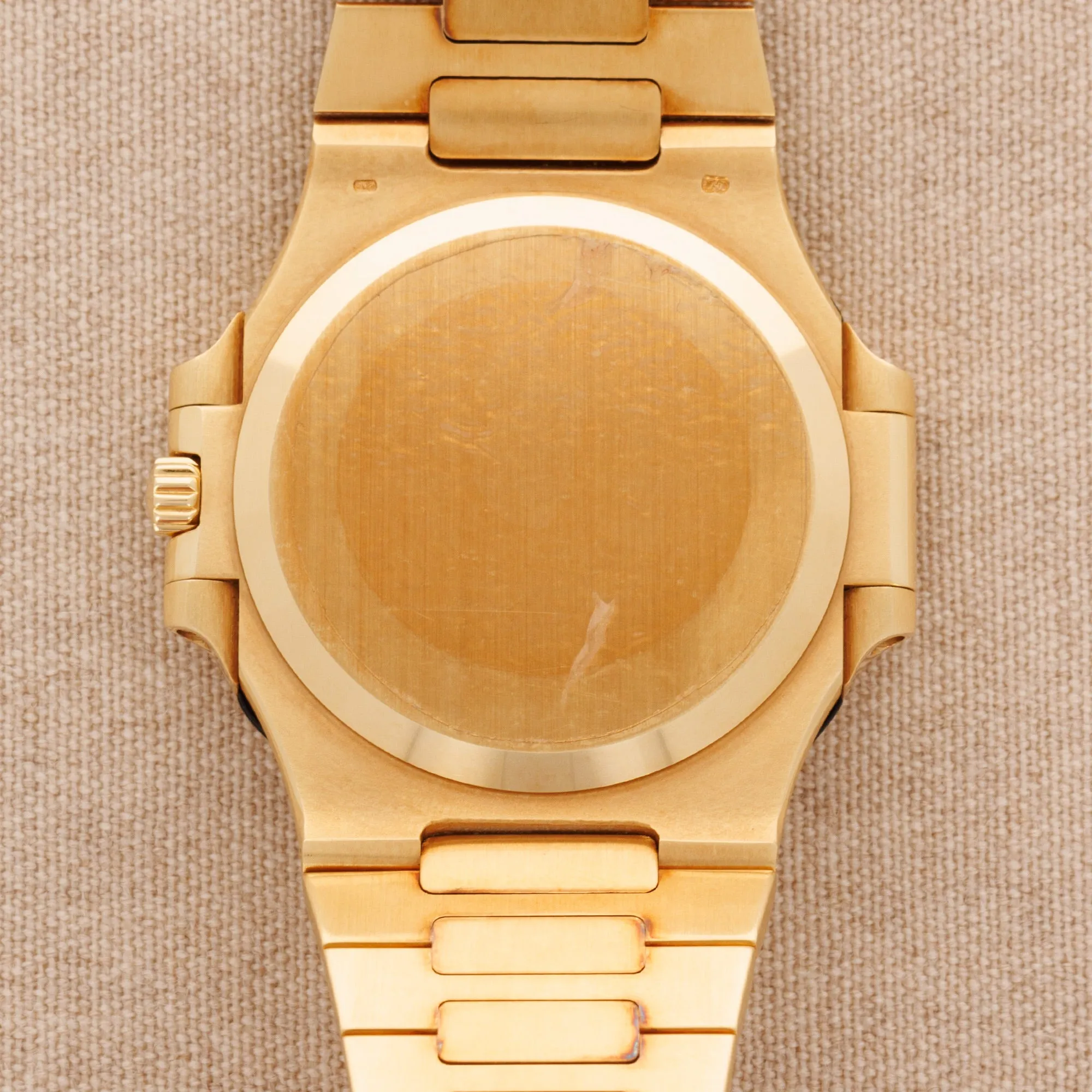 Patek Philippe Yellow Gold Nautilus Jumbo Watch Ref. 3700 in New Old Stock Condition