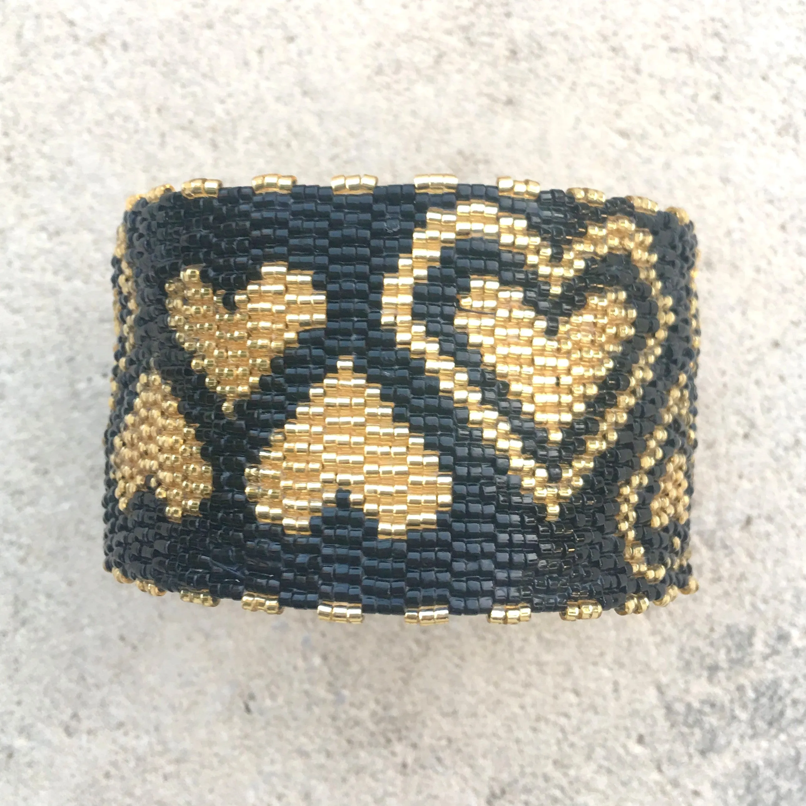Pattern - Bracelet GOLD LOVE