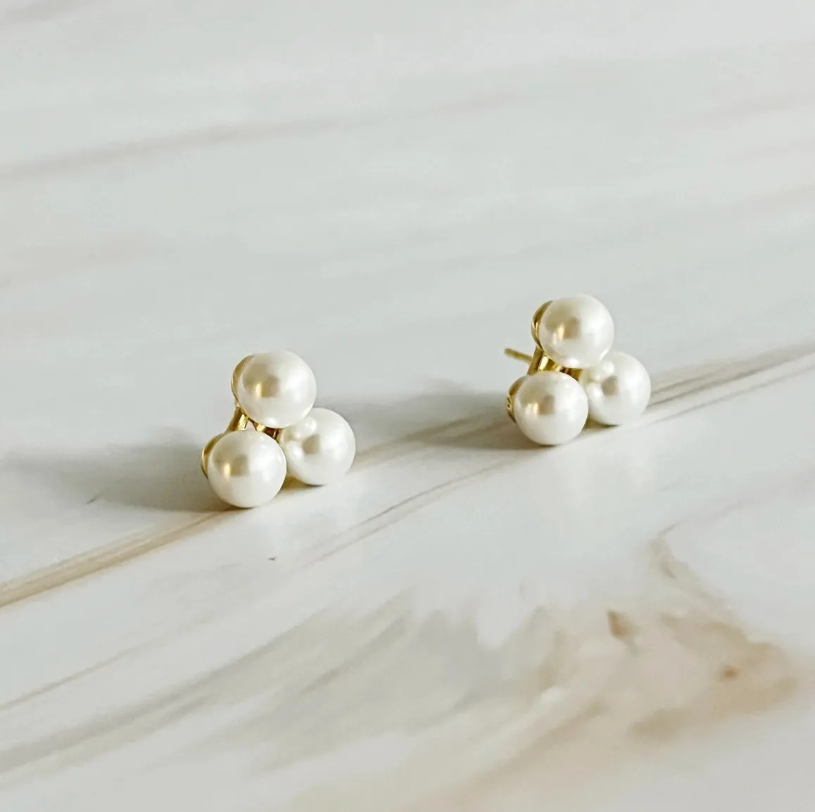 Peal Stud Earrings