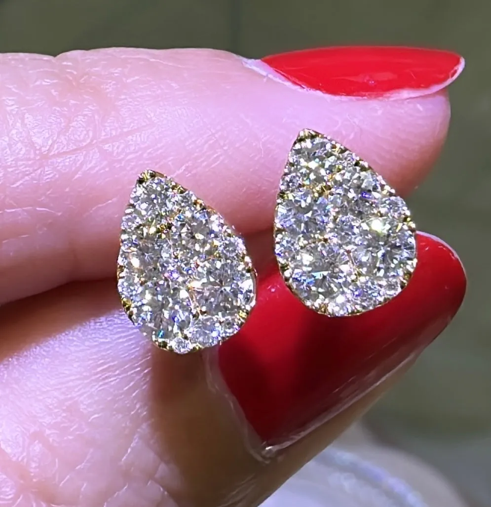 Pear Shape Diamond Stud Earrings 0.86ct tw