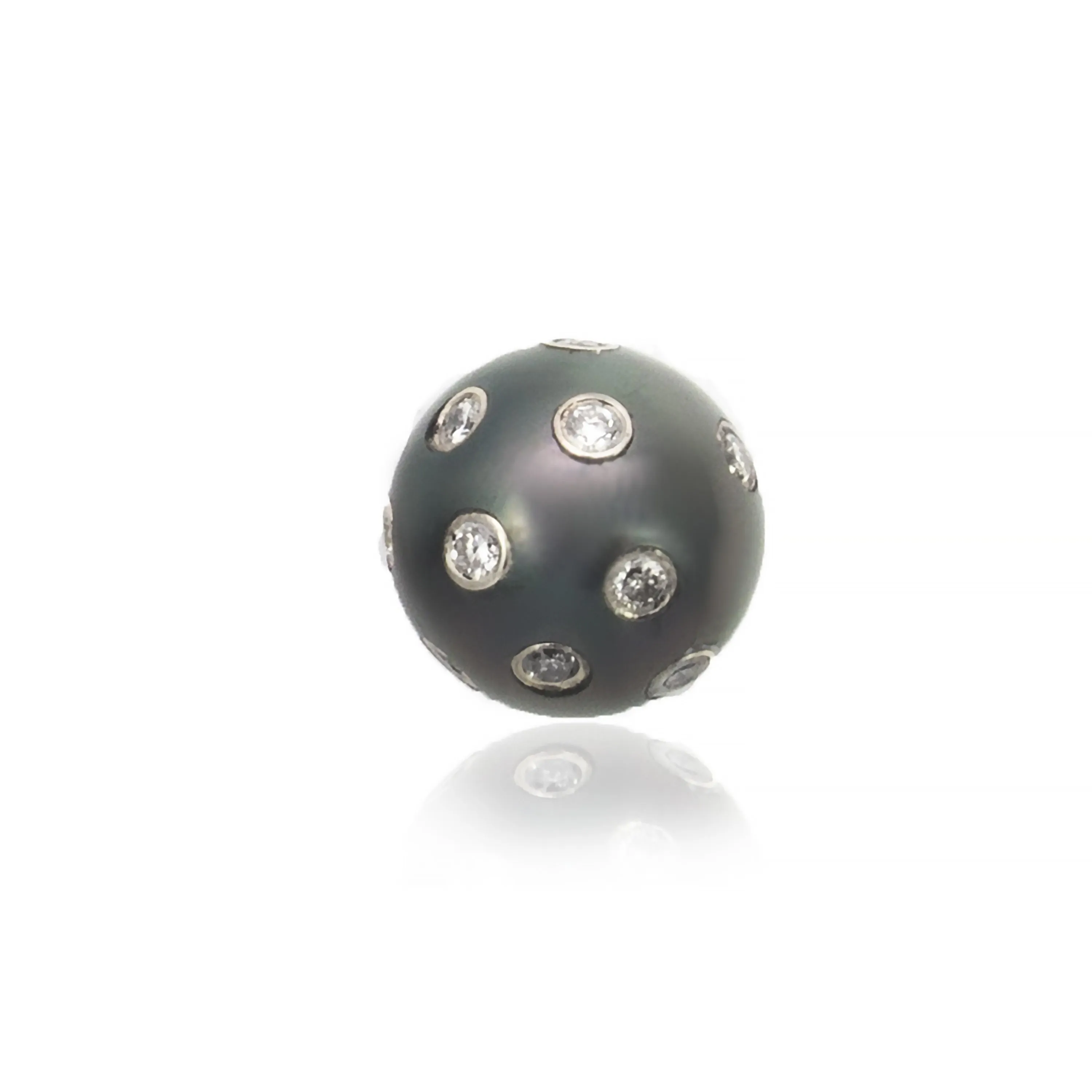 Pearl Stud