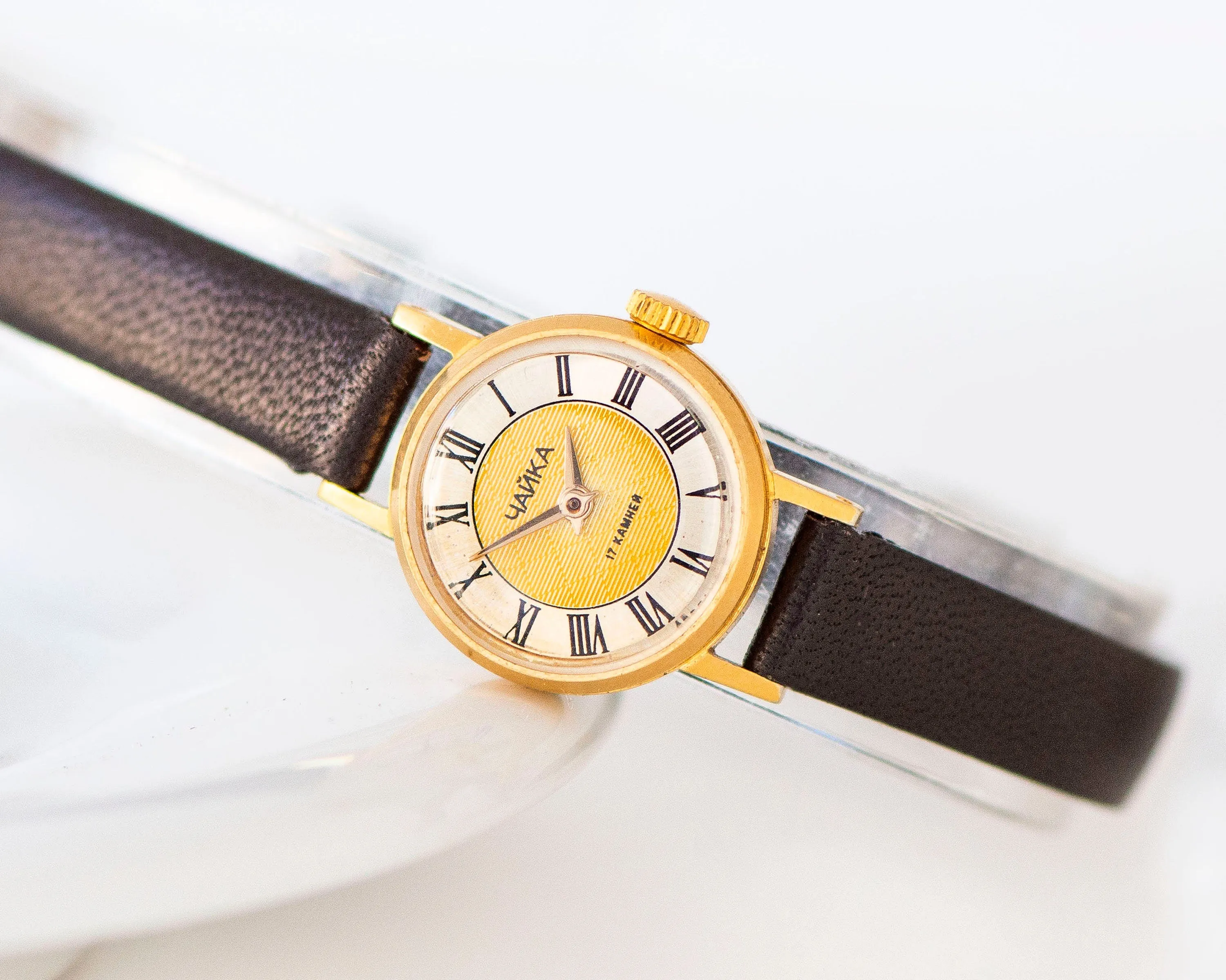 Rare yellow dial women's wristwatch Seagull, lady micro watch gold plated, Roman numerals retro girl watch gift, new premium leather strap