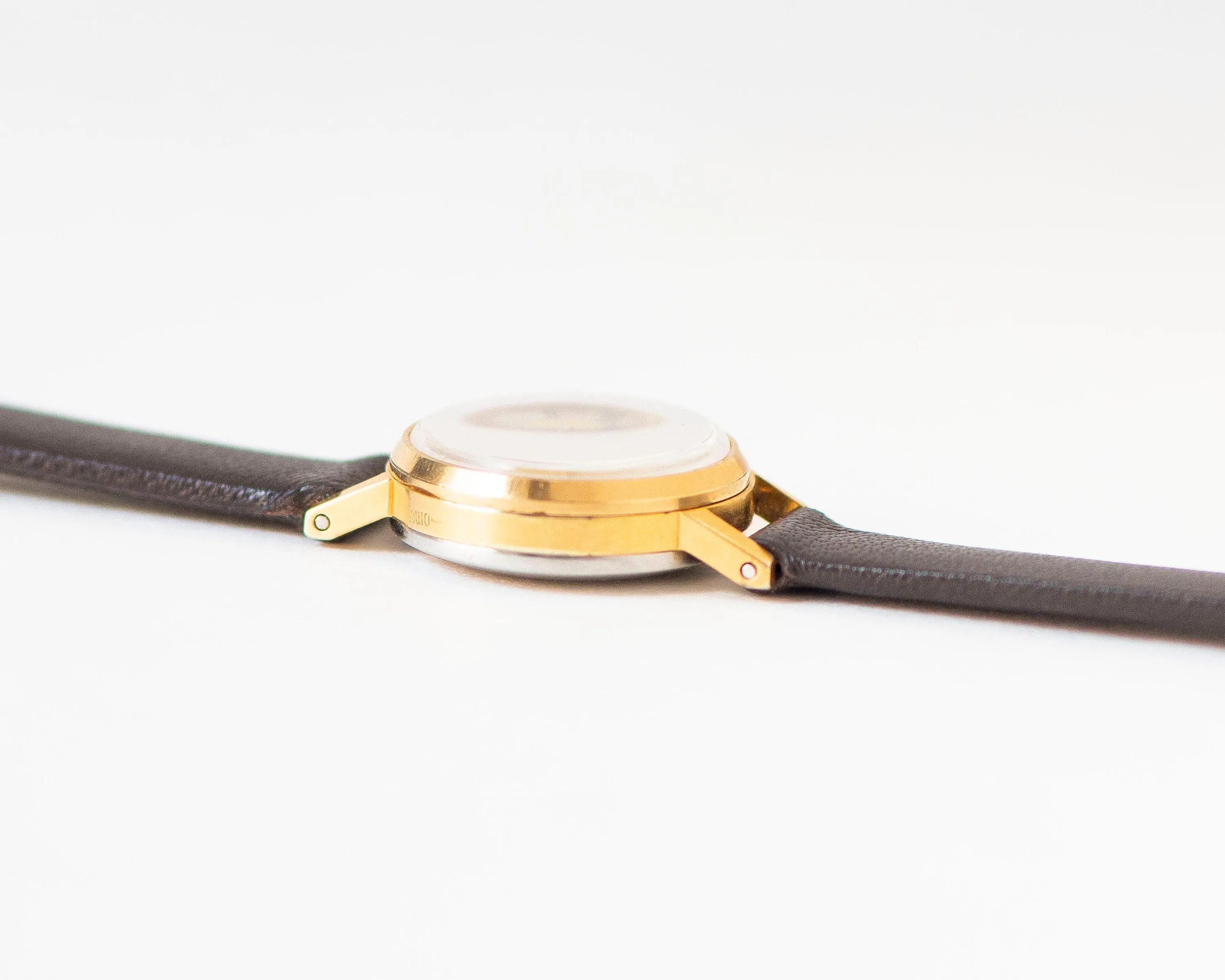 Rare yellow dial women's wristwatch Seagull, lady micro watch gold plated, Roman numerals retro girl watch gift, new premium leather strap