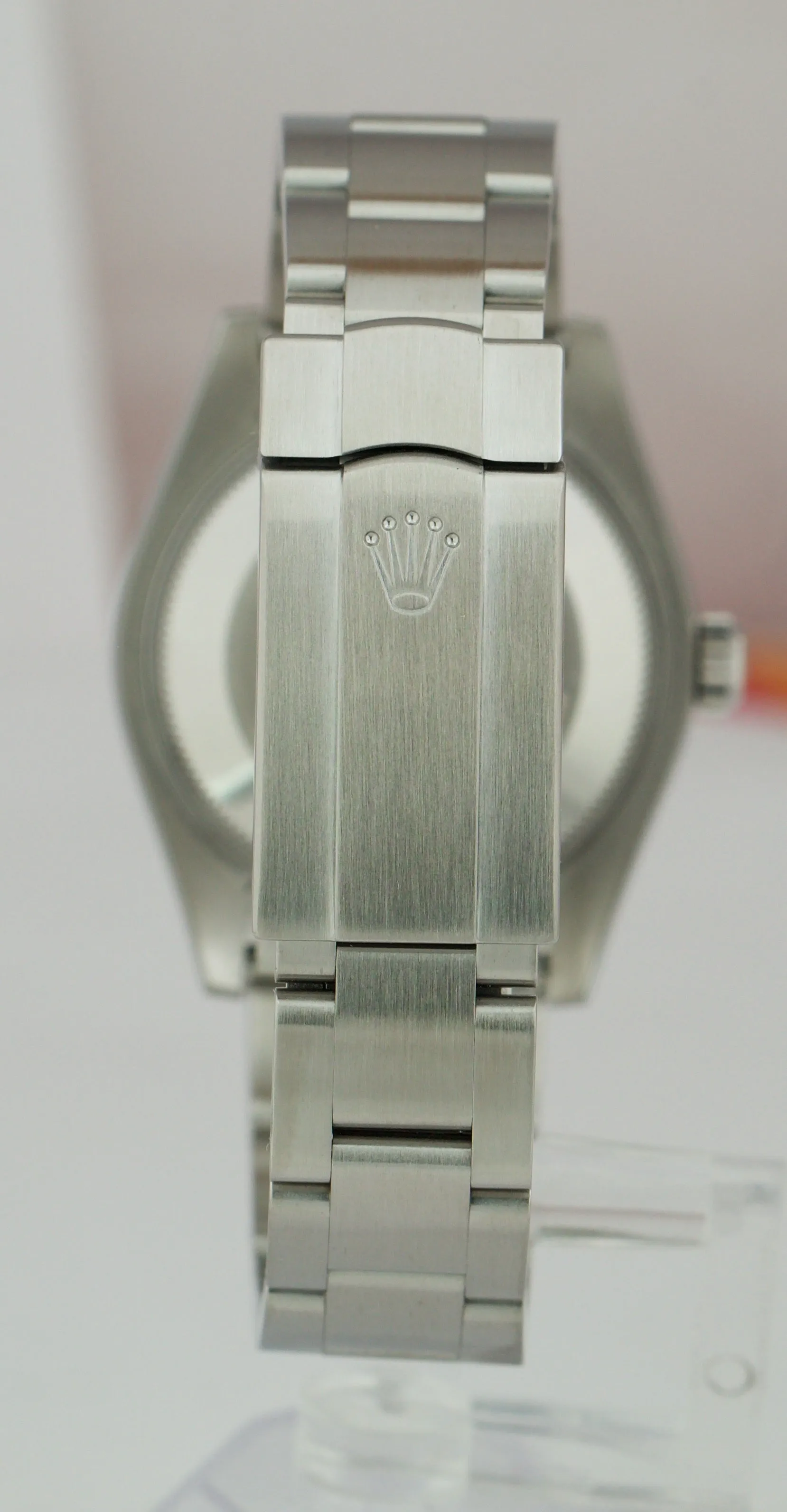 Rolex Oyster Perpetual 31 Silver Pink 31mm Mid-Size Oyster Fluted 177234 Watch