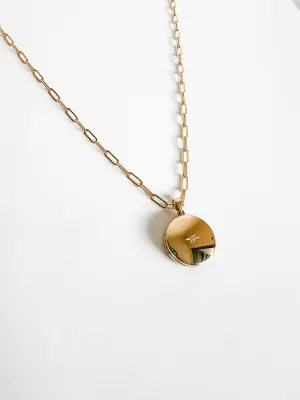 ROUND LOCKET