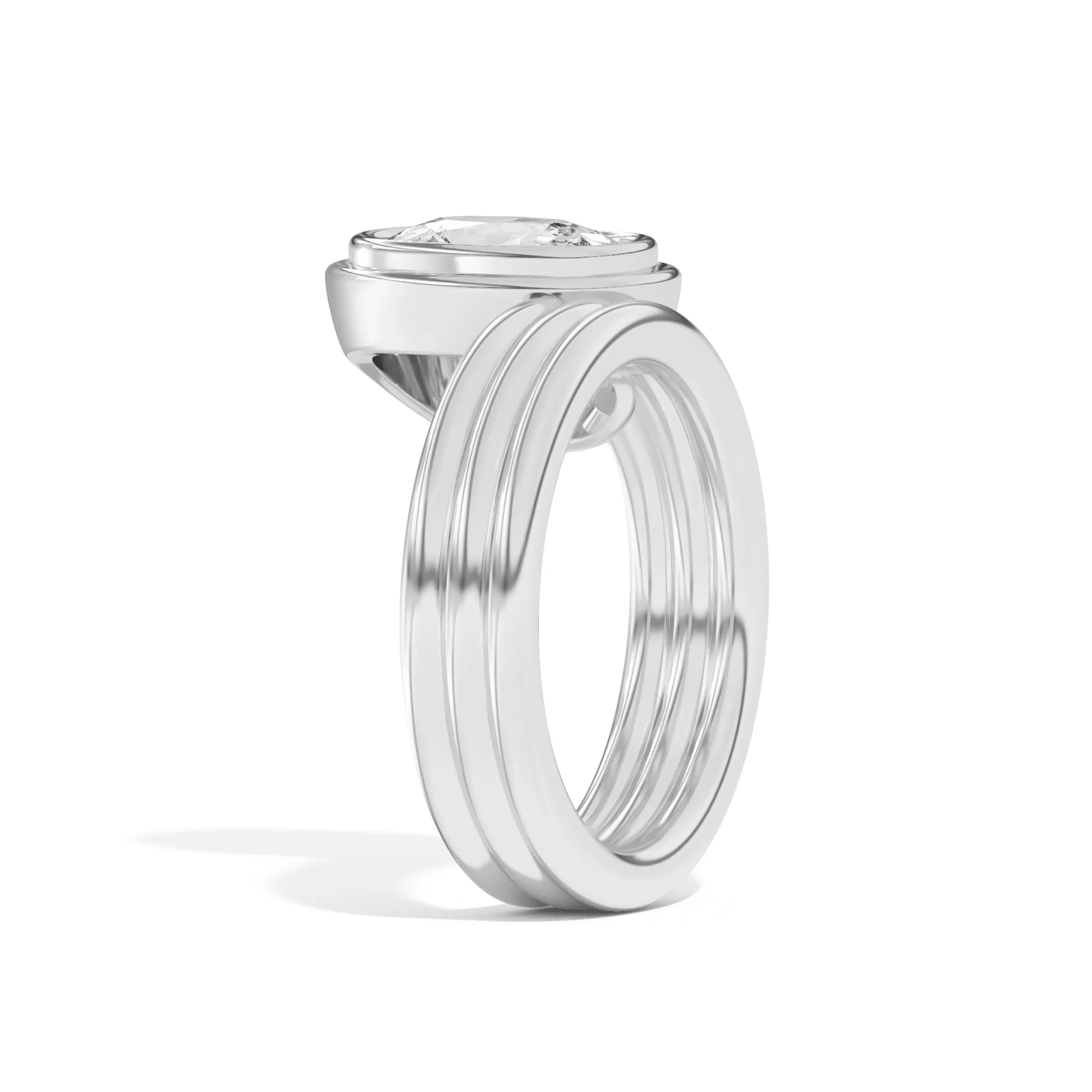 Scarpa Cushion Offset Double Bezel Ring