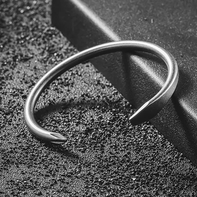 Screwdriver titanium steel men and women couple bracelets