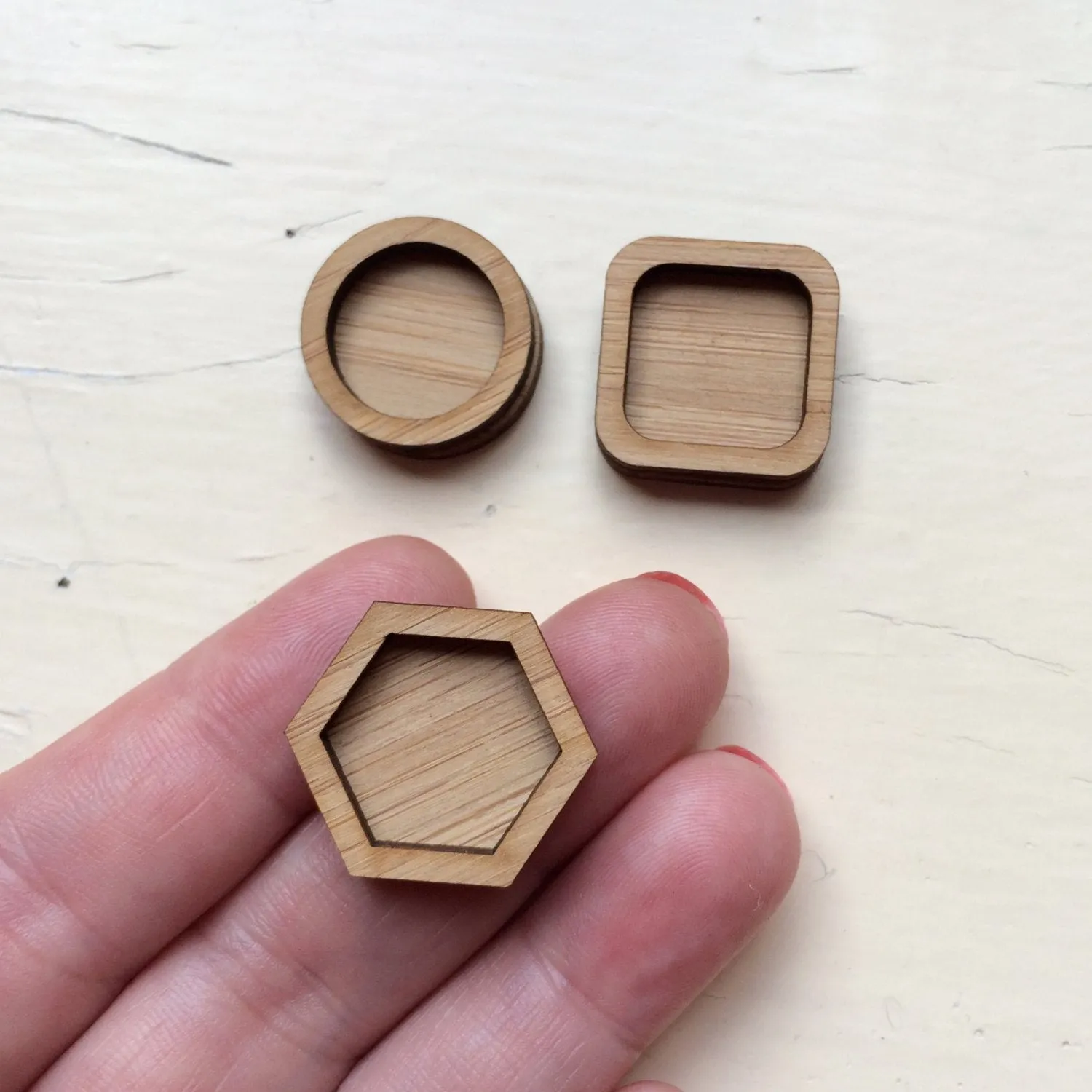 Set of 6 x 20mm Bezels Choose from 4 shapes