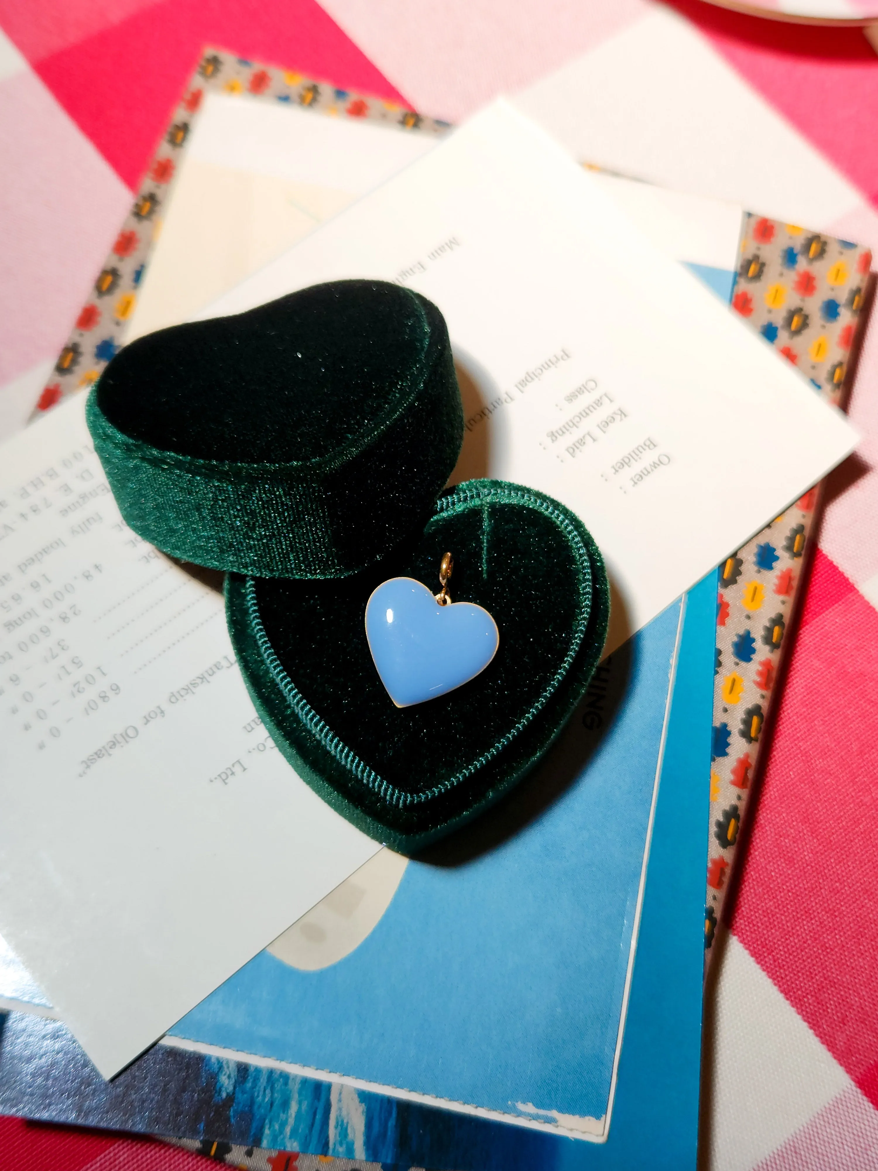 Set Your Heart Pendant • Sky Blue & White