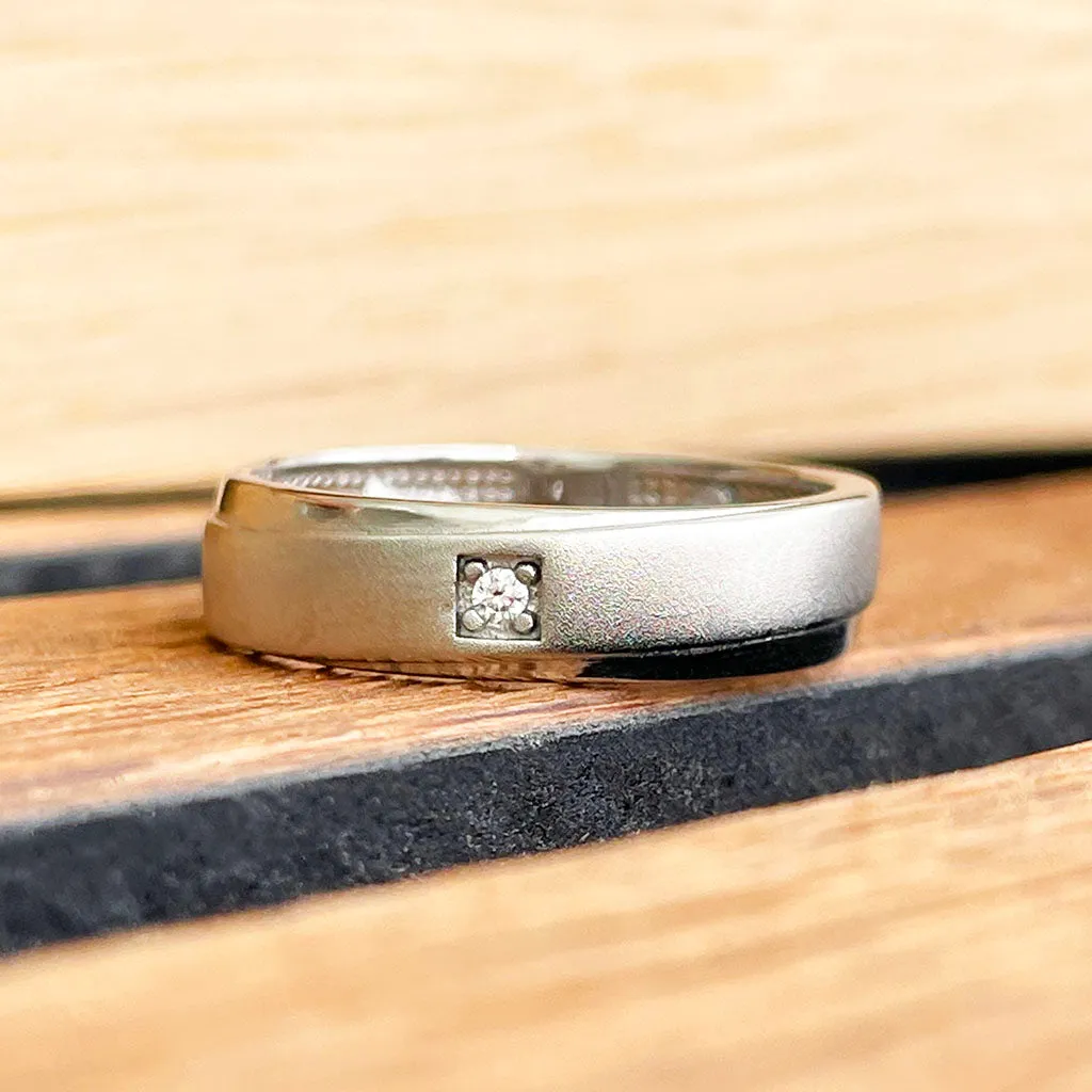 Silver Twisted Matt and Polished Cubic Zirconia Band