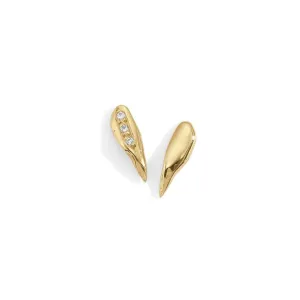 small wavy stud
