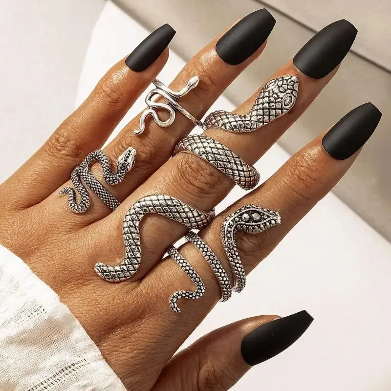 Snake Pattern Ring - Adjustable Electroplated Geometric Alloy Ring with Iconic Snake Design