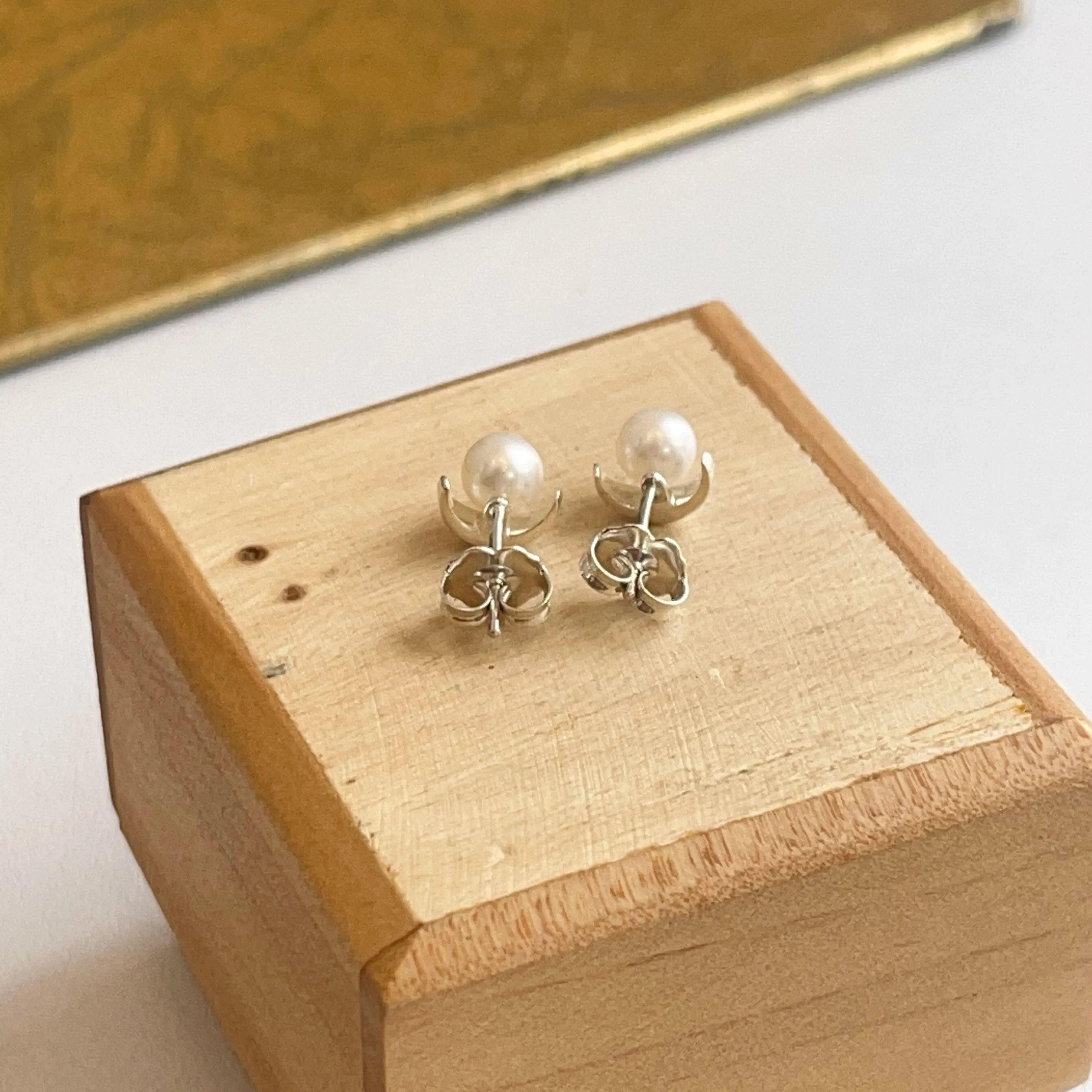 Sterling Silver Freshwater Pearl Crescent Moon Stud Earrings