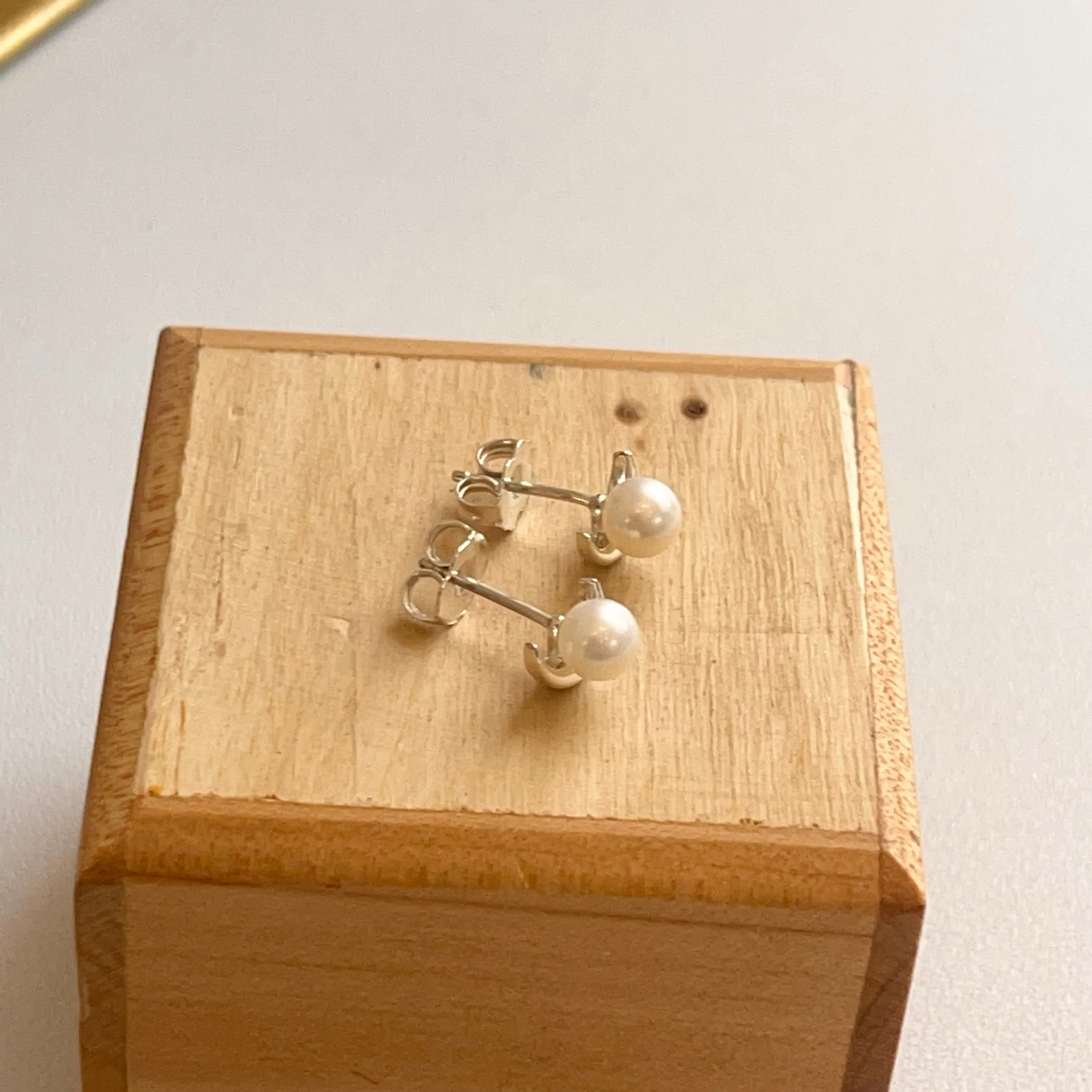 Sterling Silver Freshwater Pearl Crescent Moon Stud Earrings