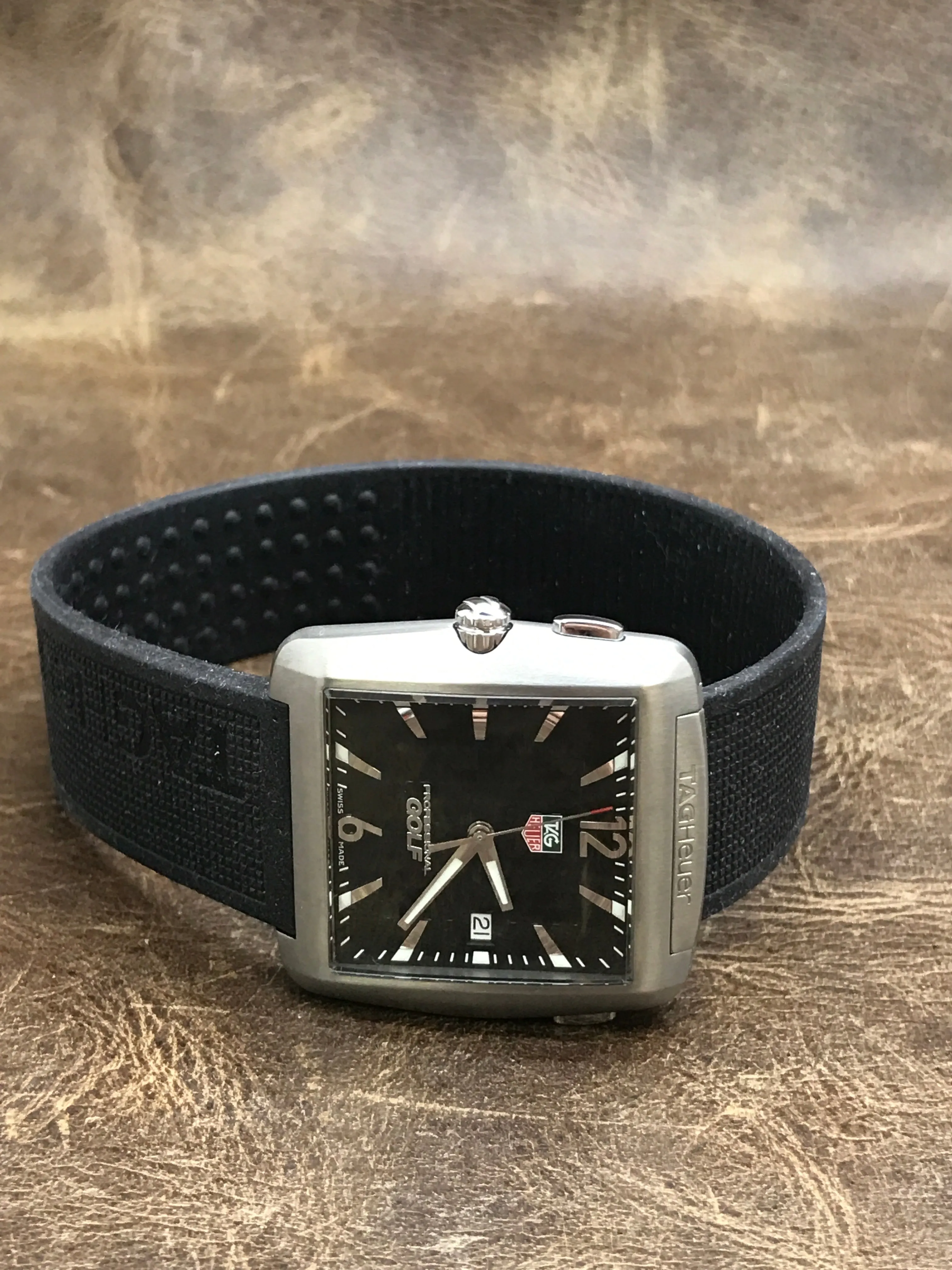 TAG Heuer Professional Golf Tiger Woods Edition WAE1111-0 Black Dial Quartz Watch