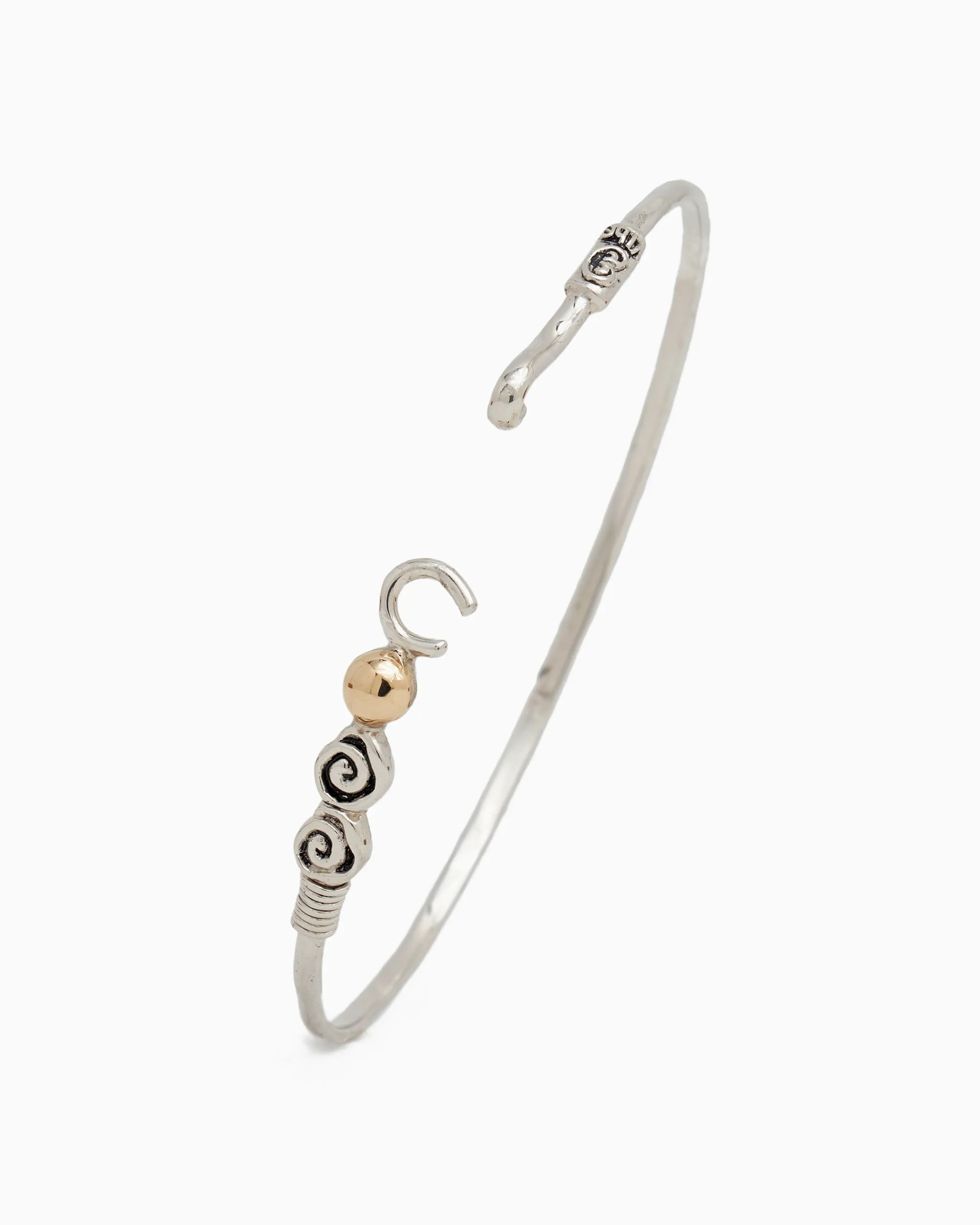 The Hook Bracelet with Double Swirls, 2mm - Gold Dot