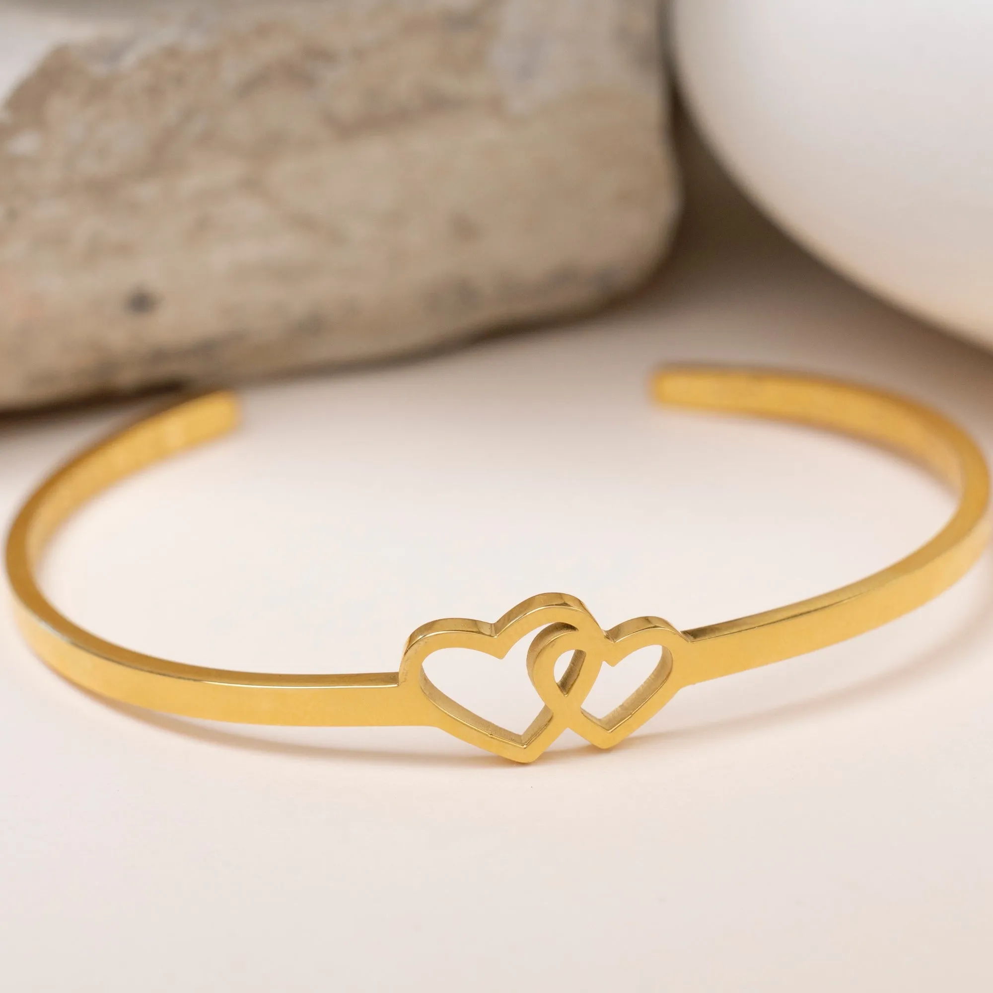 The Love Between A Mother And Daughter Knows No Distance - Heart Bracelet