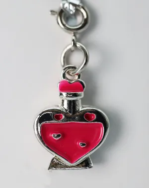 Traveler's Trinkets: Love Potion Charm