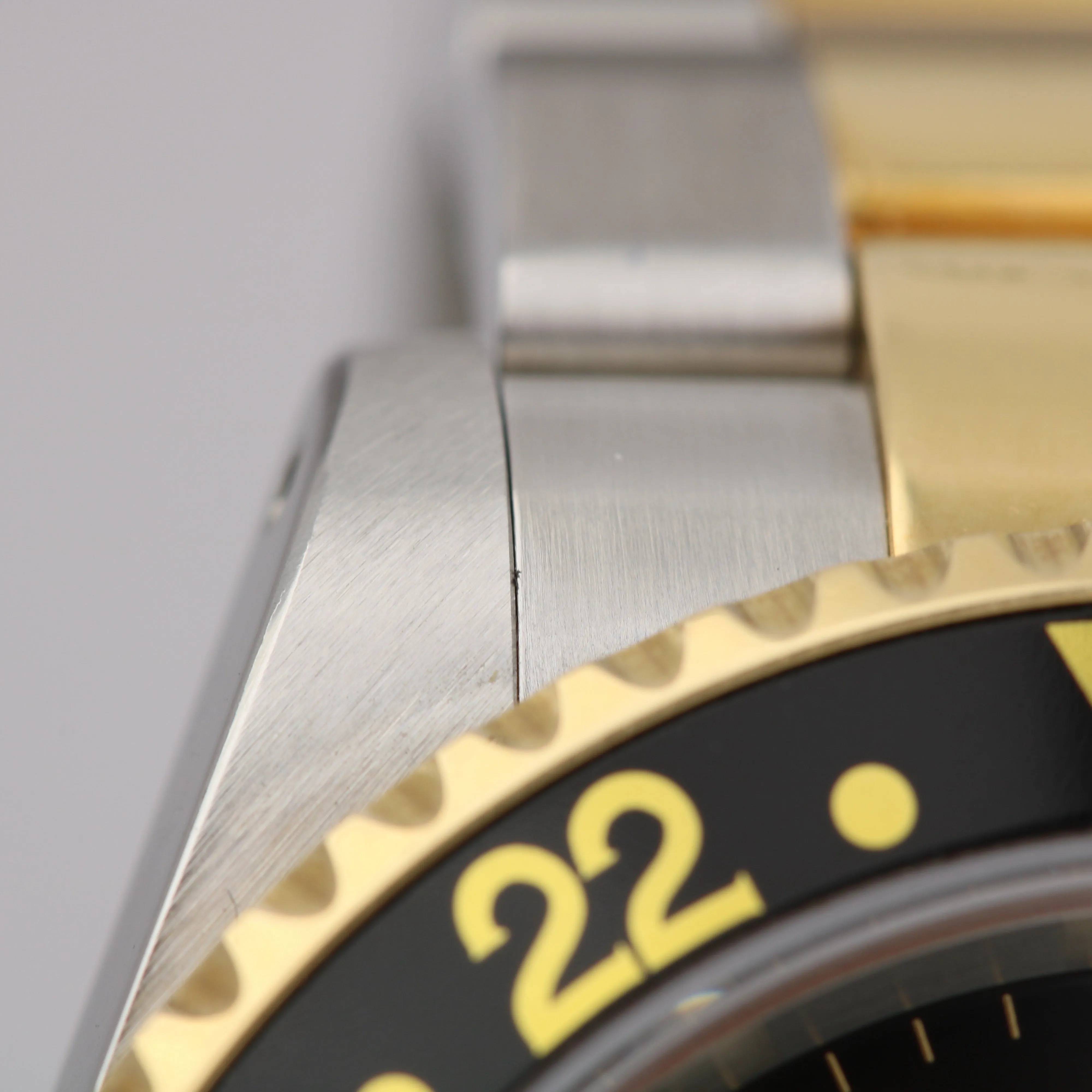 UNPOLISHED TOP CONDITION Rolex GMT-Master II Two-Tone P 18K Gold Watch 16713
