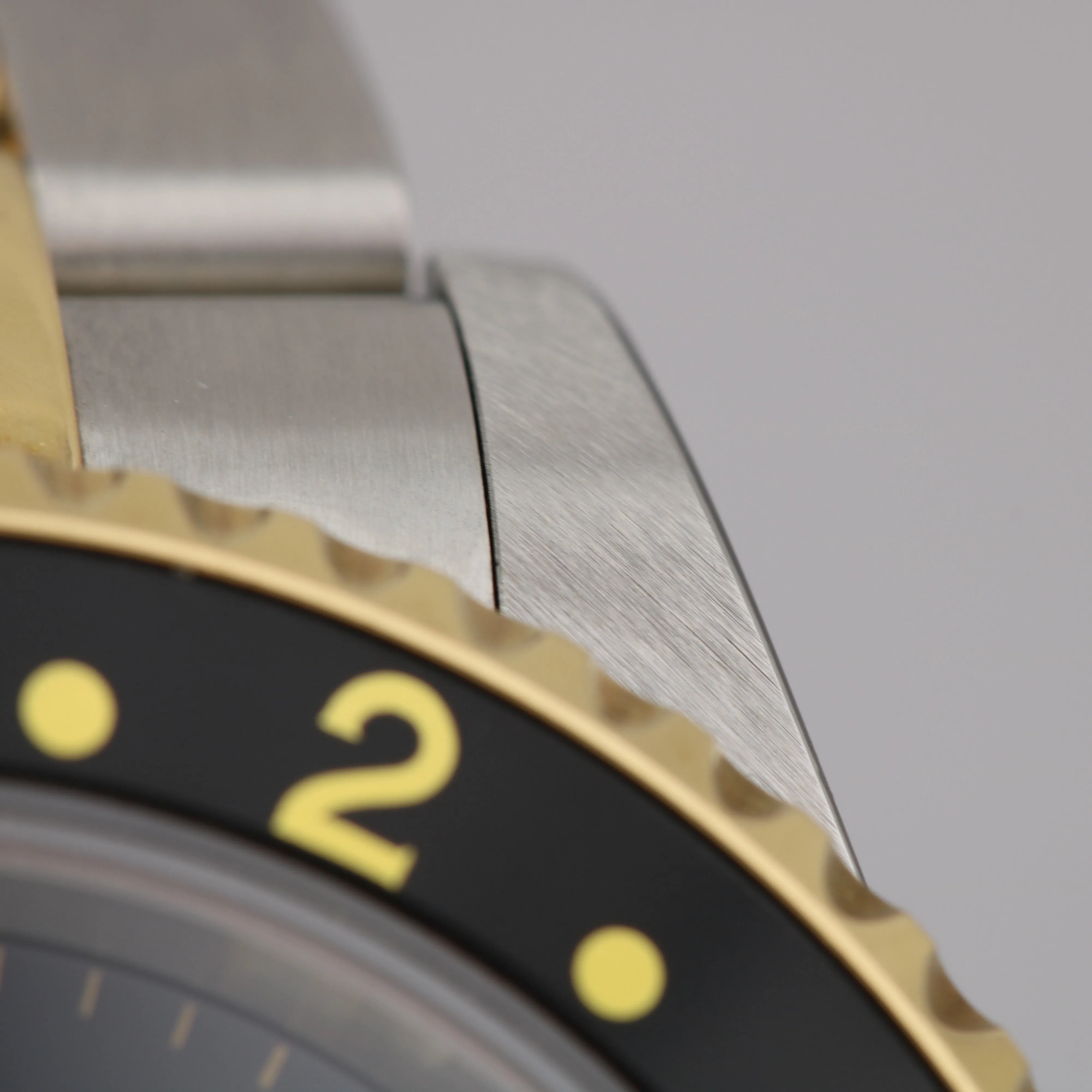 UNPOLISHED TOP CONDITION Rolex GMT-Master II Two-Tone P 18K Gold Watch 16713