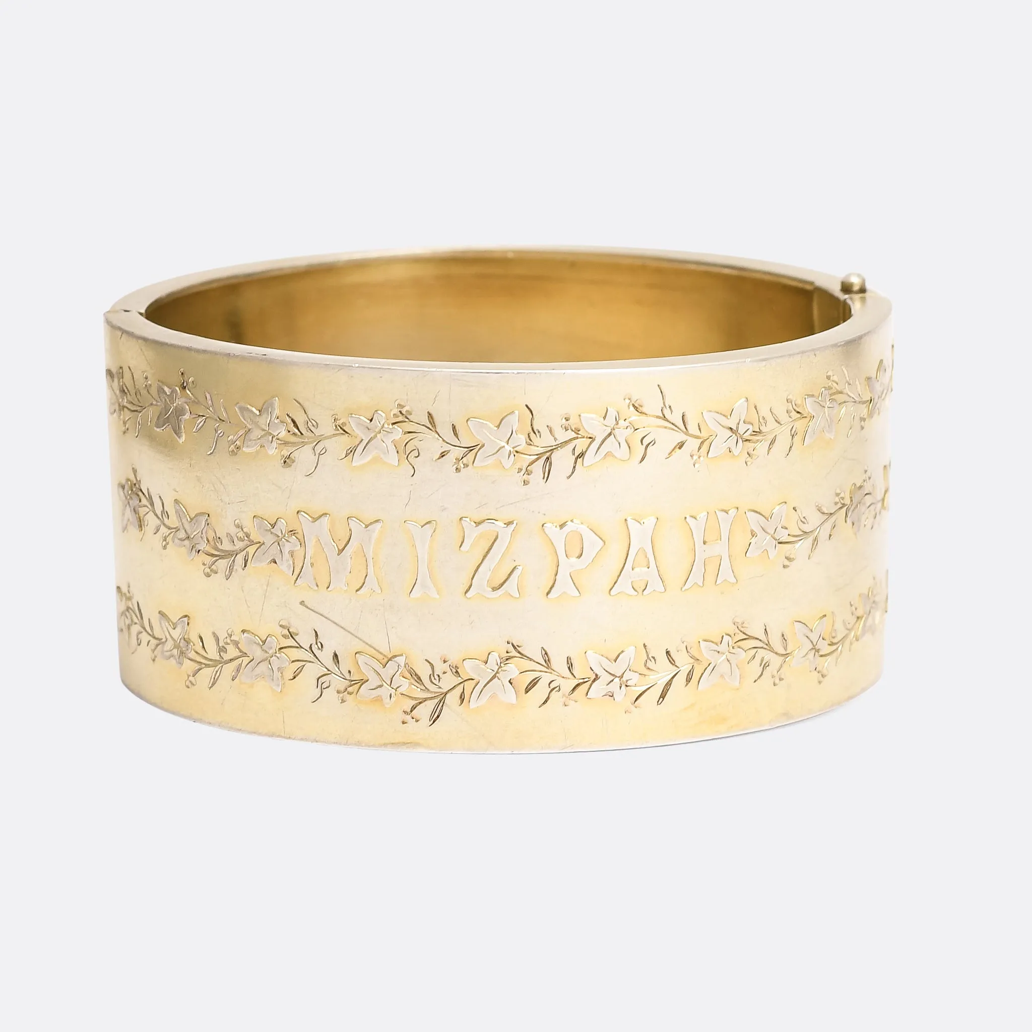 Victorian Ivy Leaf MIZPAH Silver Cuff