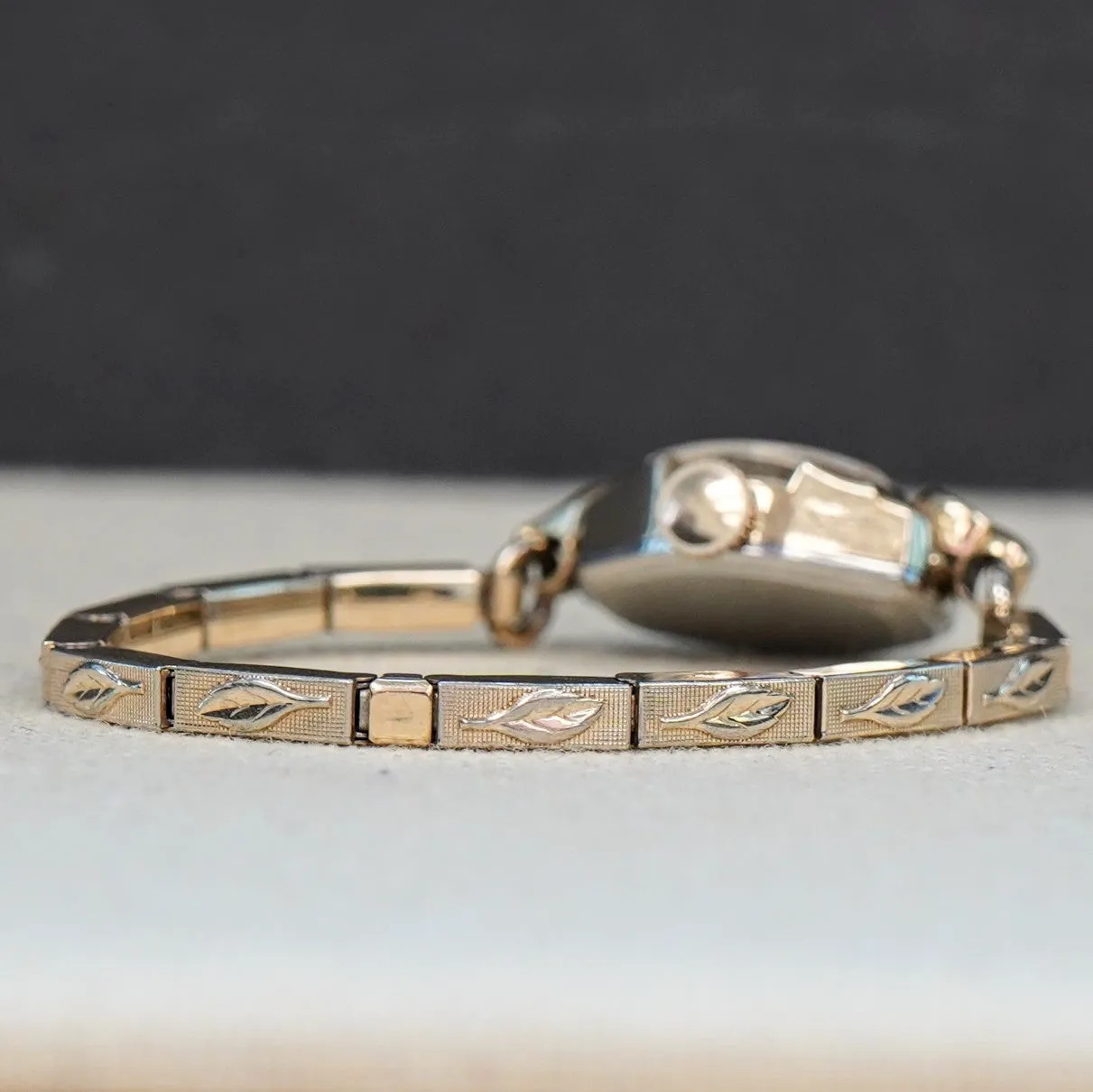 Vintage Le Gant Ladies Wristwatch 21 Jewels Manual Watch - Original 10K GF Bracelet
