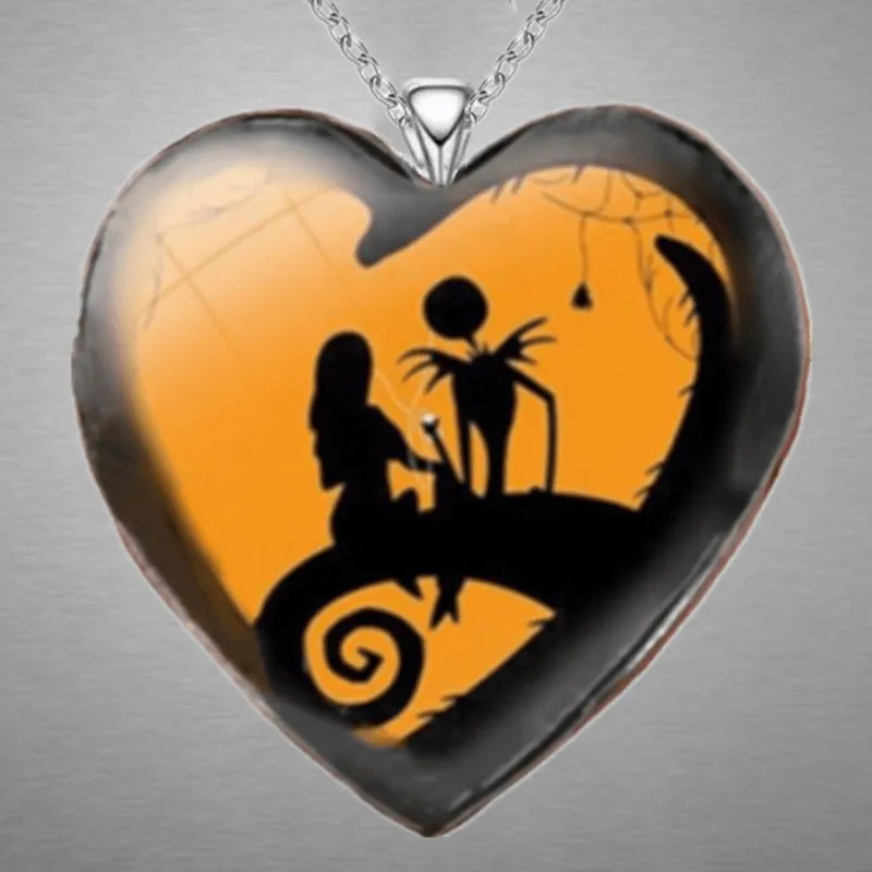 Vintage Men's Heart Halloween Pendant
