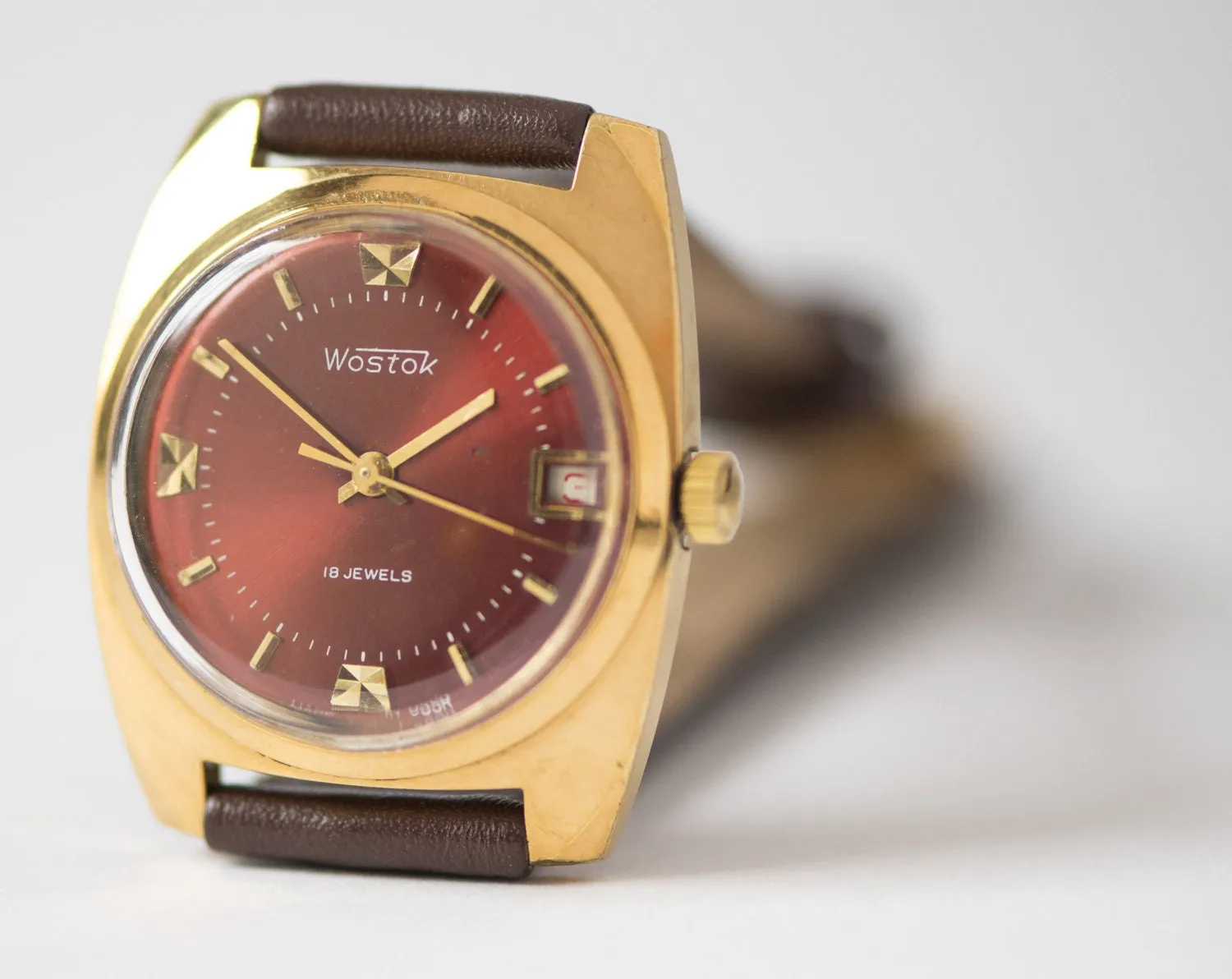 Vintage men's watch gold plated Vostok, burgundy face men's watch, rectangular watch, shockproof watch gift, gents accessory premium leather