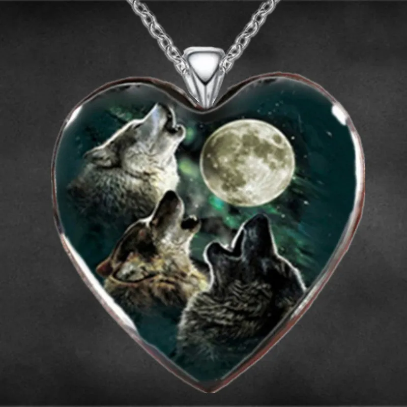 Vintage Wolf Pendant Necklace Holiday Gift