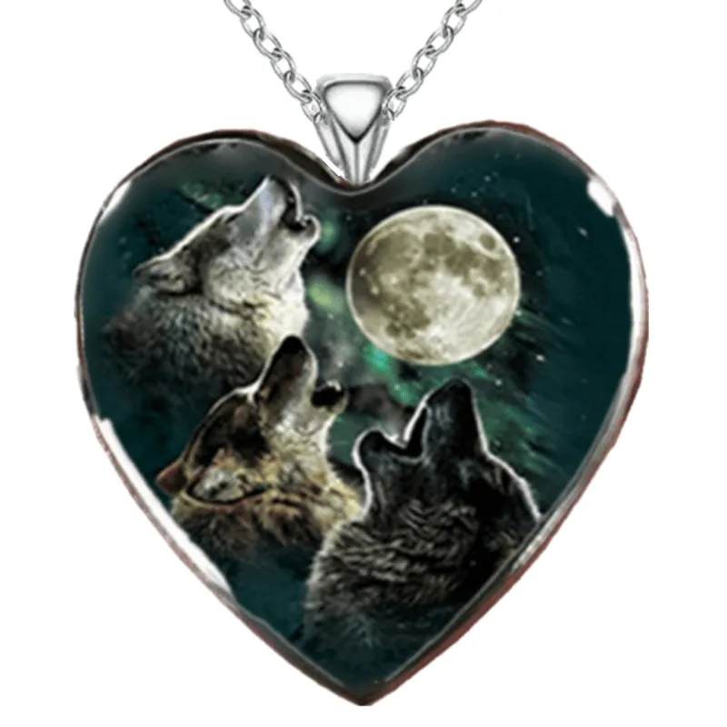 Vintage Wolf Pendant Necklace Holiday Gift