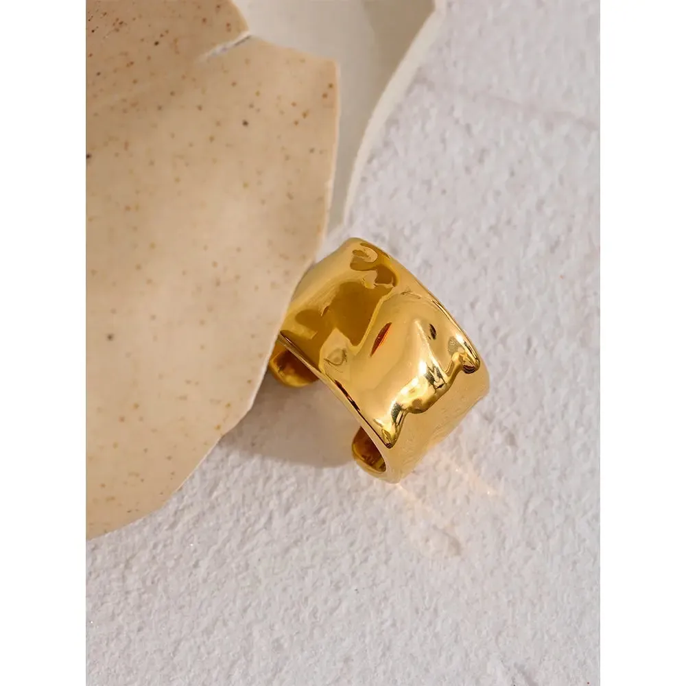 Wide Minimal Ring